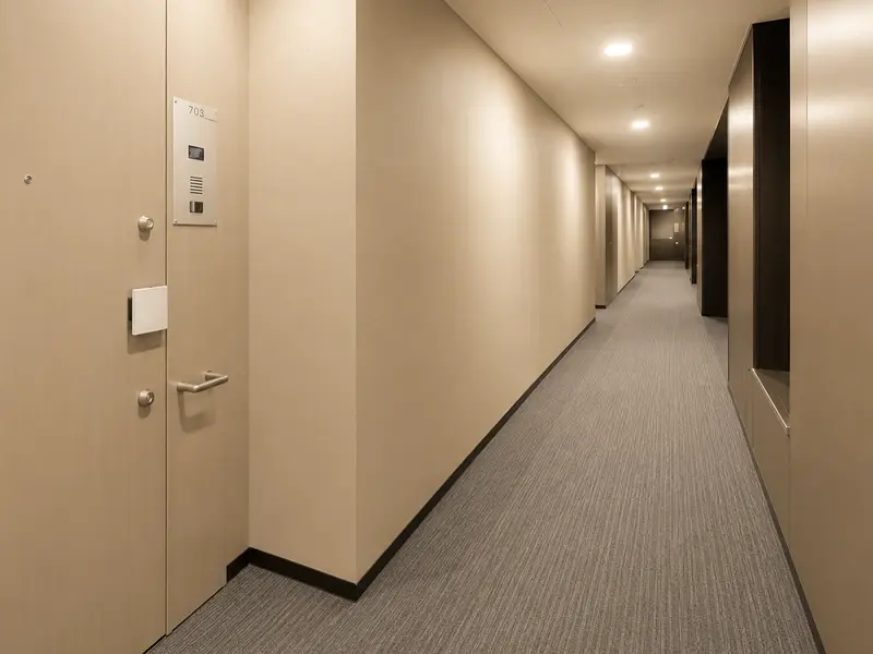内廊下のマンション